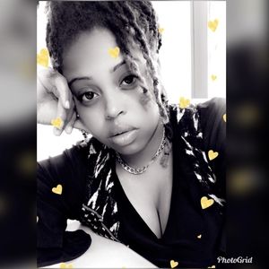 Meet your Posher, Sharmayne